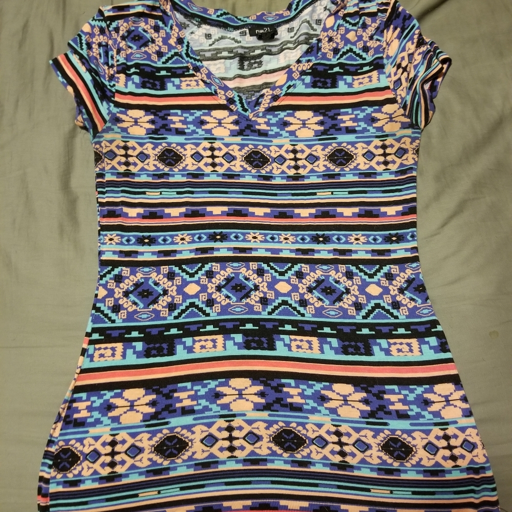 Aztec Patteen Workout Tee